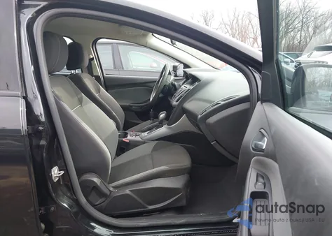 2014 Ford Focus Se z USA, uszkodzony, nr VIN 1FADP3F29EL217386